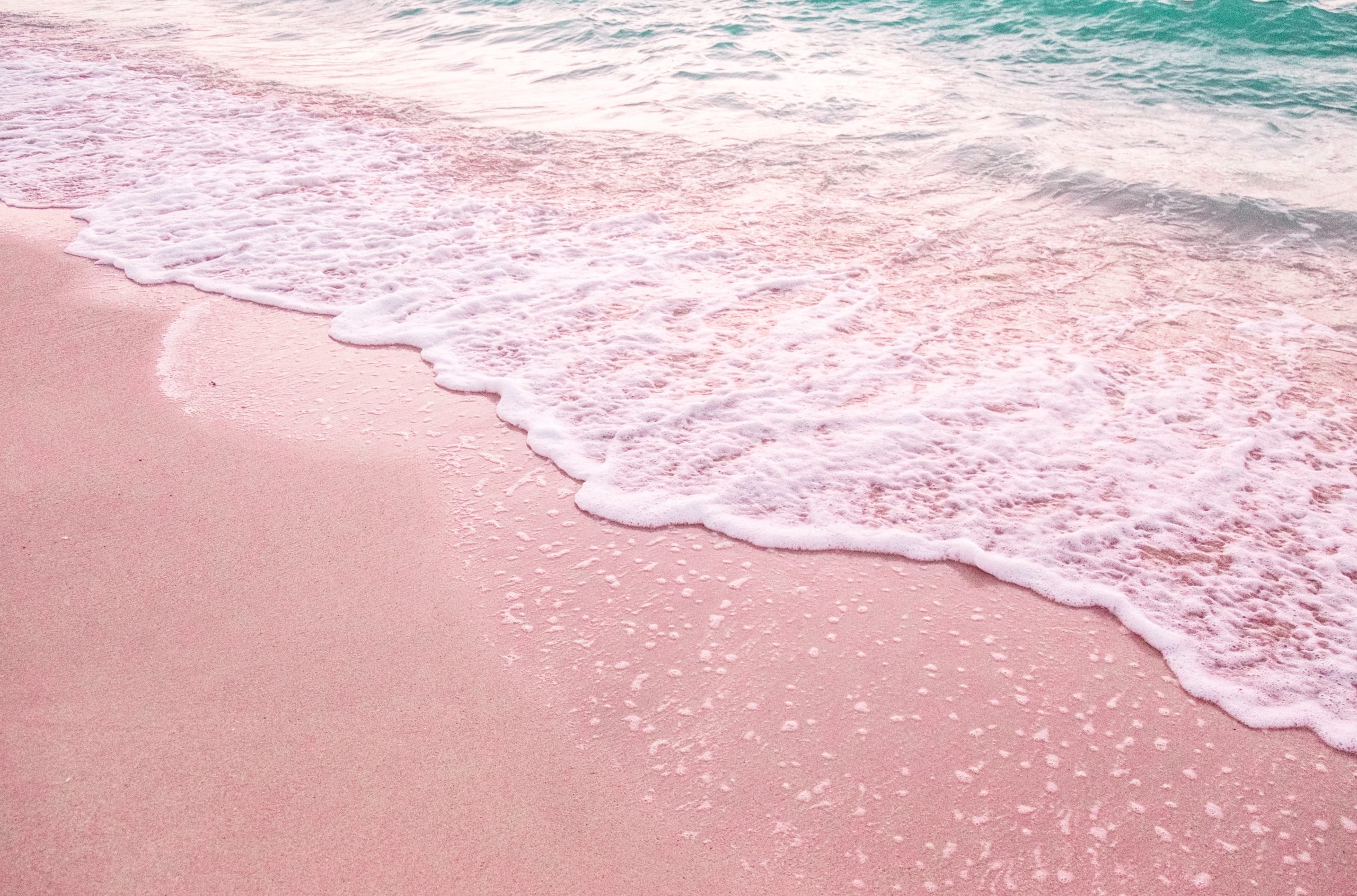 バハマの ピンクサンドビーチ は桃色の砂浜でインスタ映え カリブ海に浮かぶバハマ諸島の奇跡 ナナイログラデーション