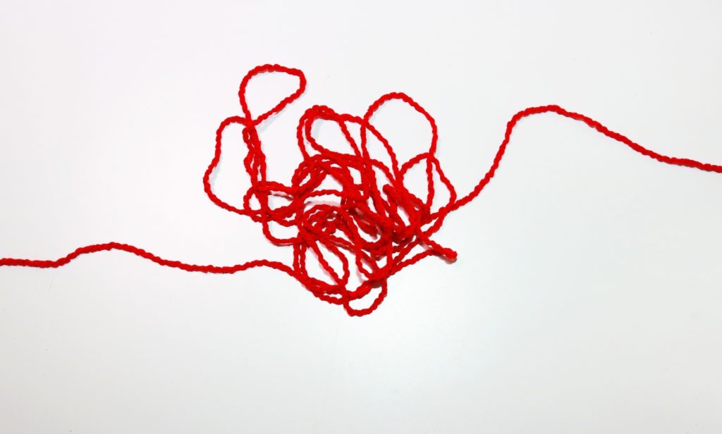LINE既読スルー_複雑な赤い糸