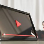 おすすめの人気動画配信サービス_タブレットとお茶