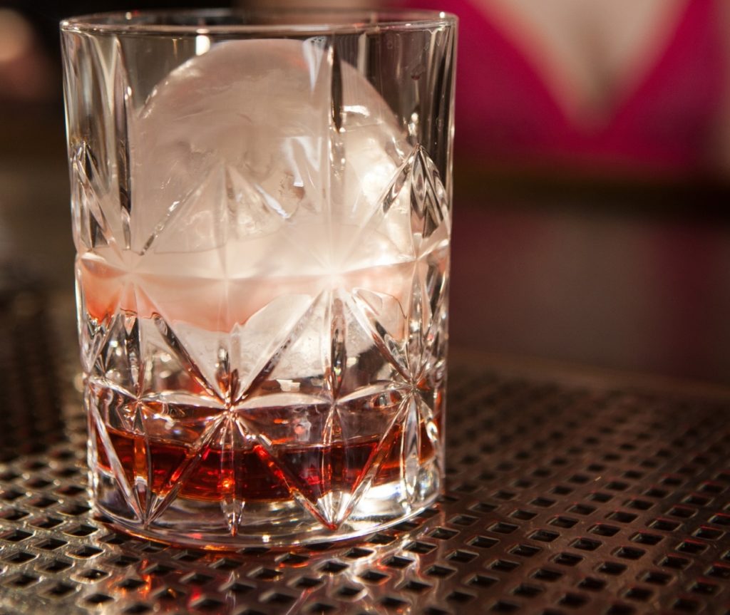 オシャレ氷の作り方とレシピ_アイスボール