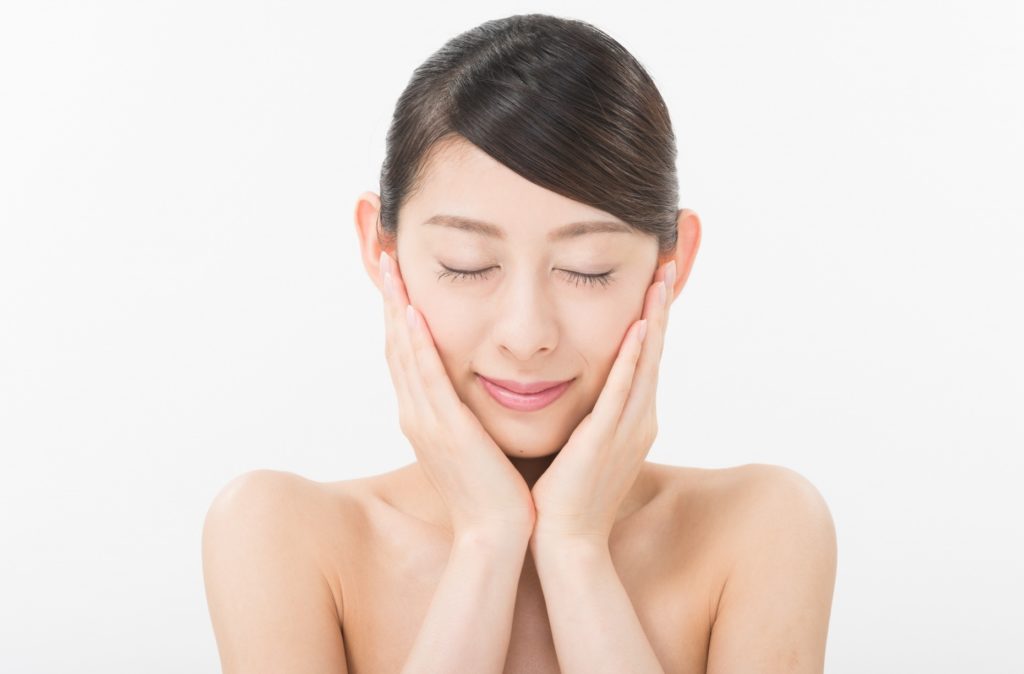 デトックスタイム_女性の顔