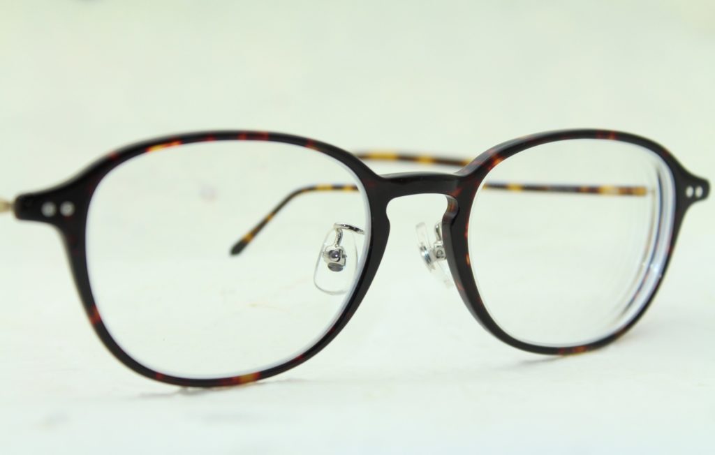 メガネ男子_眼鏡