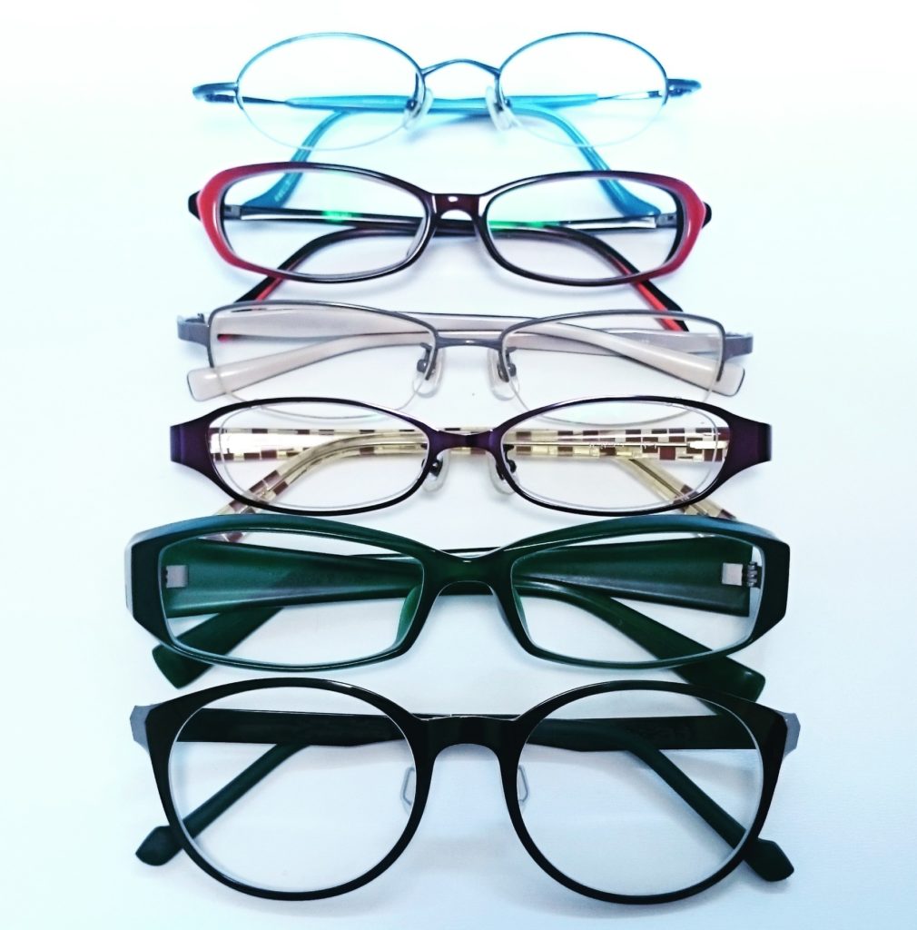 メガネ男子_眼鏡コレクター種類豊富