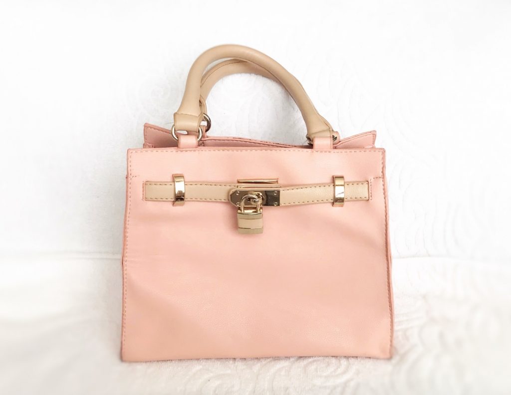 レンタルした方が賢くてお得_ブランド高級バッグ