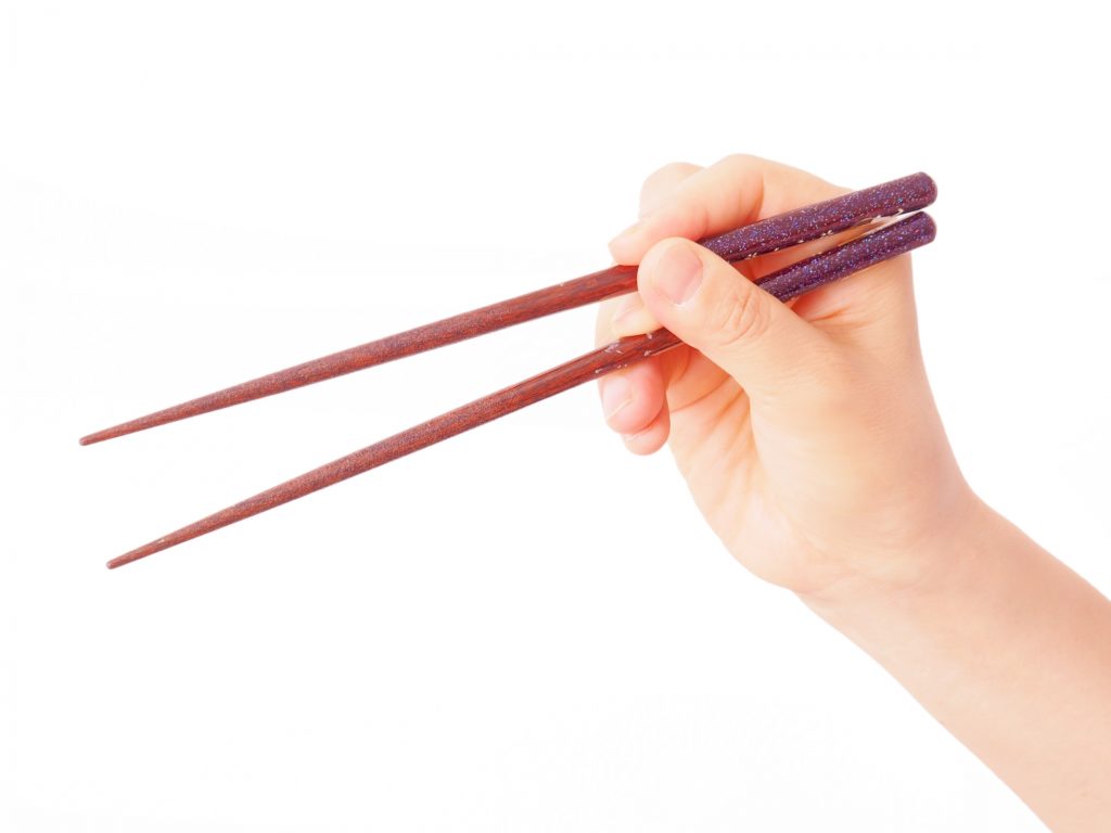 外国人が驚く日本のマナー_おはし